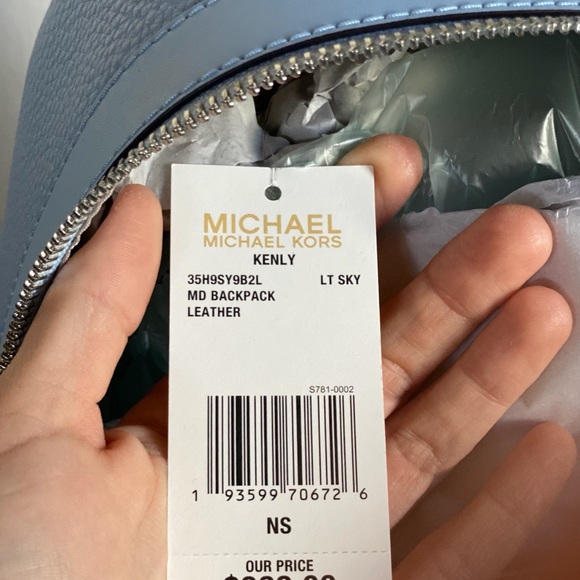 Michael Kors ❌SOLD🎁Kenly Backpack NWT - Picture 8 of 8